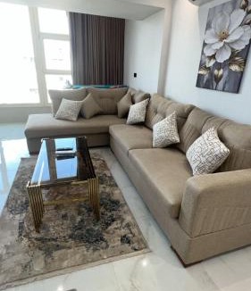 Al Duqqi Apartment | Doki sky suite