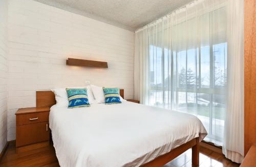Port Elliot Apartment | Dolphins Beachfront Apartment No 4