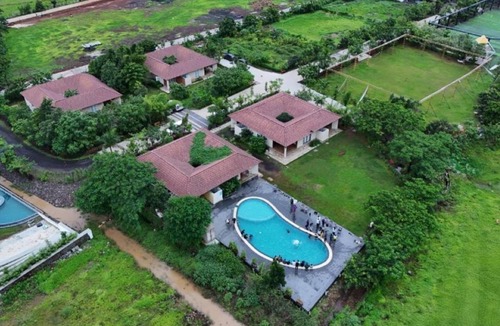 Igatpuri Apartment | Double Room #6