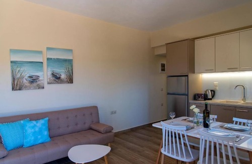 Palekastro Apartment | Dream accommodation with pool near the beach