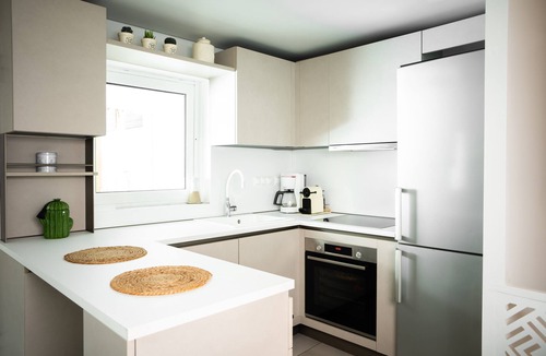 Saronida House | El Mar Pool Maisonette with 3 BDR, 7 min from beach