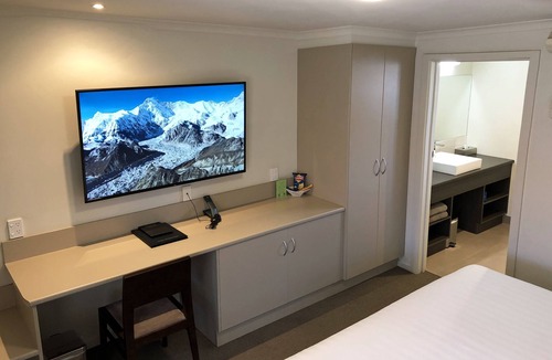 Warrnambool Hotel | Elm Tree Motel