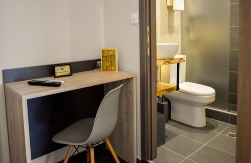 Skiathos Town Hotel | Entelia