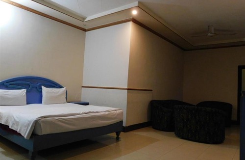 Multan Hotel | Executive House