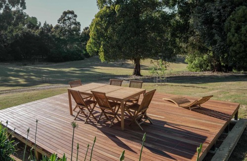 St Helens House | Happy Nomad
