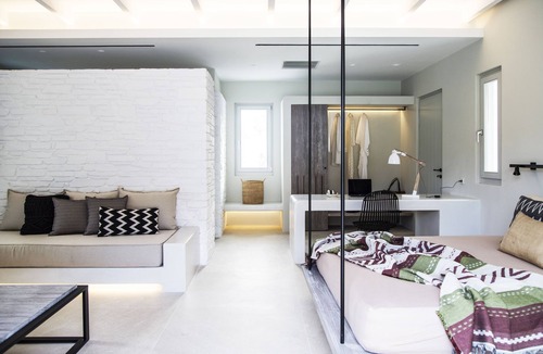 Ios House | Hide out Suites