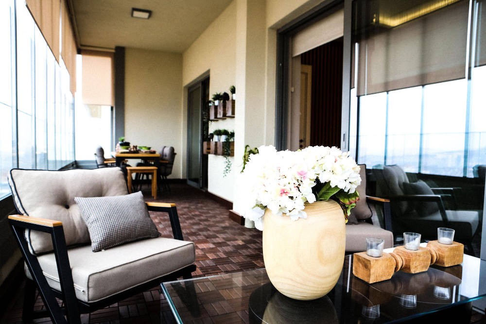 Tin Can Bay House | Hook Wine and Sinker