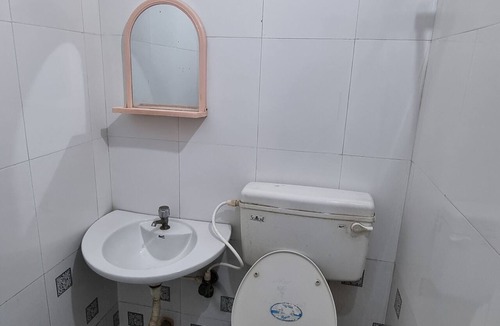Periamet Cabin | Hotel Bharath