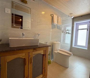 Namche Bazaar Hotel | Hotel Sheryang