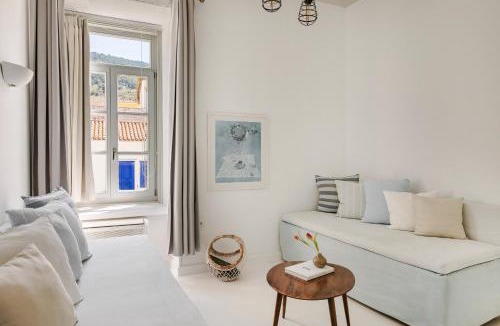 idhra Hotel | Hydra Hotel