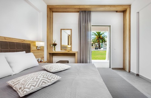 Siviri Hotel | Iris Hotel