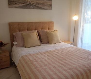 Argyroupoli Apartment | Keep it simple Athens