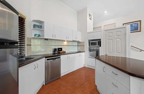 Ravensbourne Ski Chalet | Kookaburra Kottage 1 Bedroom