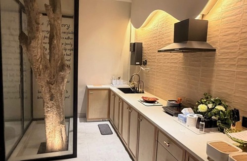Taj Ganj Apartment | KUTIR 27
