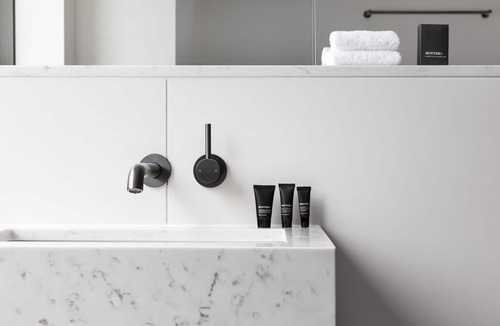 Chinatown Hotel | Lancemore Crossley St Melbourne