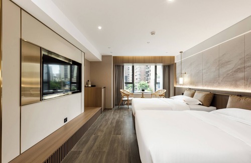 Shizhong District House | Leshan Manfu Hotel