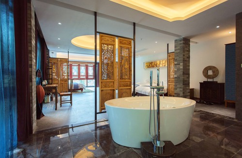 Yangshuo Resort | Li River Resort