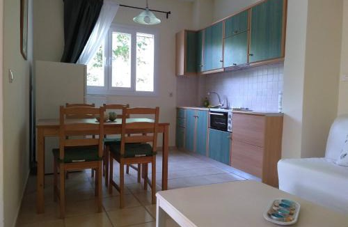 Lefkada Town Apartment | ligustro