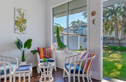 Huskisson House | Lowasis by Experience Jervis Bay