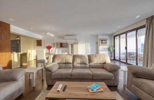 Downtown Cairo Apartment | Luxury Living with Full Nile Views New 4BR Gem Arkadia