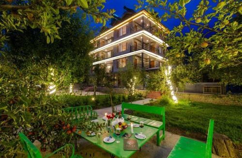 Manali Hotel | Manali Crest