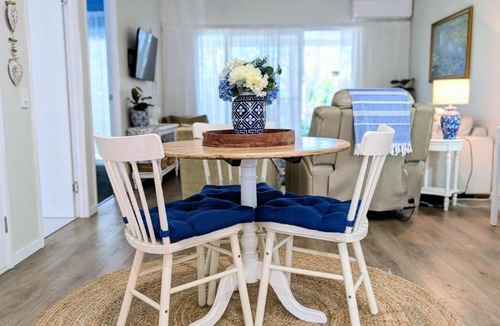 Towen Mountain House | Mayers Cottage
