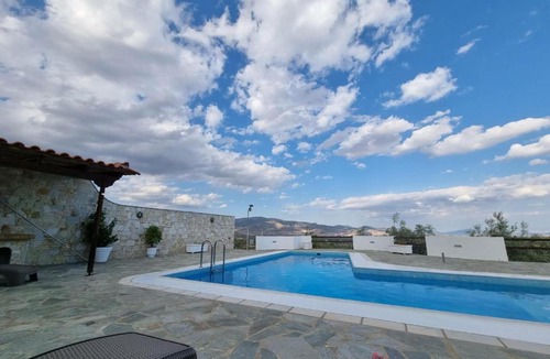 Agios Serafim Villa | Mediterranean Villa Megara