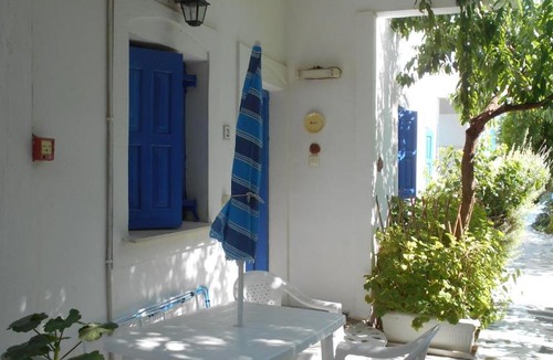Marathokampos Apartment | Meltemia Studios