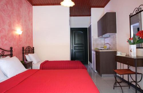 Mikros Gialos Apartment | Natasa Studios