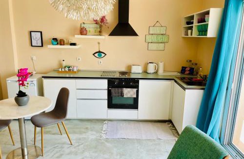 Ipsos Apartment | Ocean Eyes