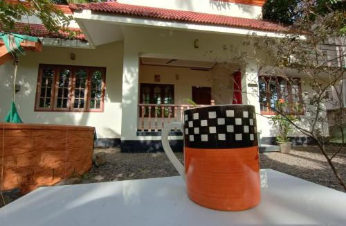 Kovalam House | PALAZHI