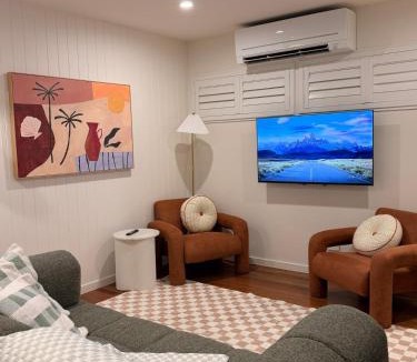 Palm Beach House | Pet-Friendly Palm Beach Escape