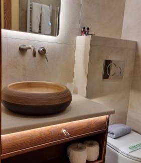 Delfoi Hotel | Pitho