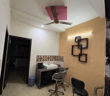 Mansarovar Apartment | Plot