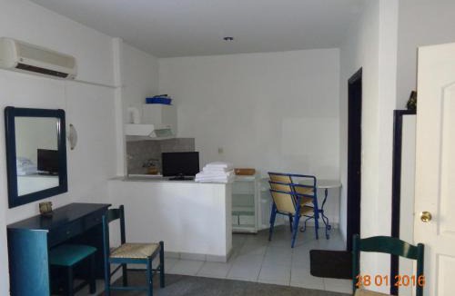 Istiaia-Aidipsos Hotel | Porto Kairis
