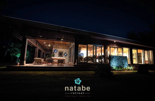 Tavewa Island House | Privacy & Seclusion - Your own Beachfront Retreat.