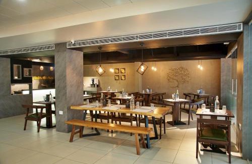 Narasapura Hotel | Purple Cloud Hotel