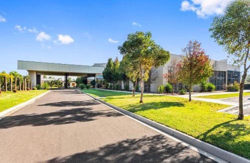 Point Cook Hotel | Quality Hotel Point Cook