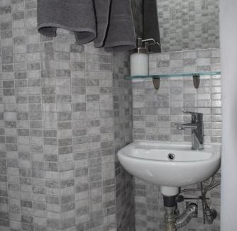 Kerameikos Apartment | Renovated Central Studio