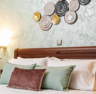 Old Town Apartment | RetroNuovo