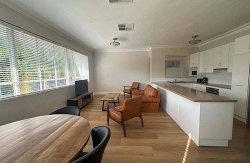 Rockhampton Apartment | Riverstone Loft Rockhampton City
