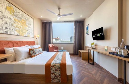 Sector 39 Hotel | Saltstayz Select- Medicity Near Medanta Hospital