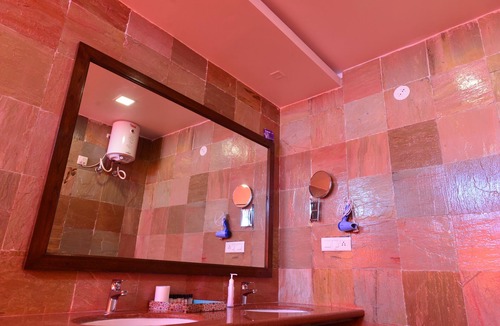 Mali Colony Hotel | Sargam Sadan