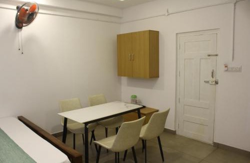 Rajakkad Hostel | Skyline Inn