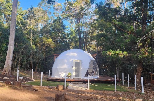 Traveston Cabin | Solace Dome – A Secluded Romantic Escape at Shanlyn Farm