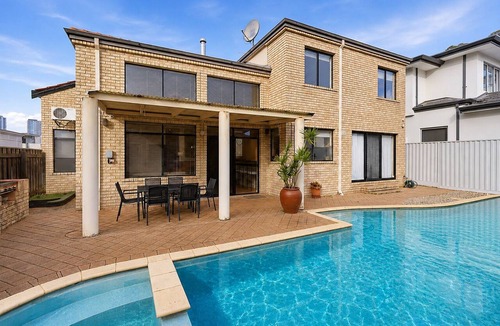 Applecross House | Spacious, sun-drenched 5-bedroom home in prime Applecross. Featuring a private pool, indoor pool table, secure outdoor spaces, and high ceilings, this retreat is designed for unforgettable family memories by the river.