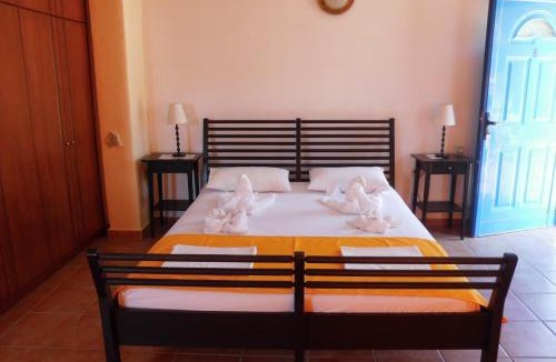 Panteli Apartment | Studios Happiness