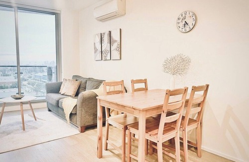 Maribyrnong Apartment | Summus 2BR2BA Maribyrnong +wifi park+balcony