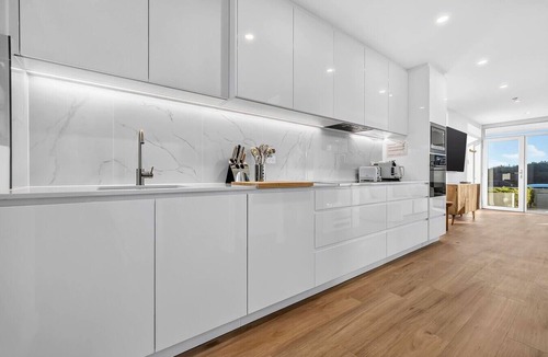 West Beach House | Sunset Sands on Esplanade | By Host Solutions