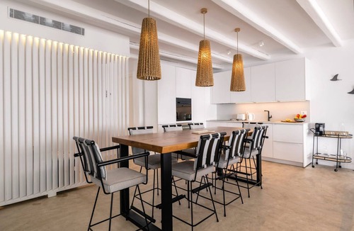 Psarou Villa | Superb Seafront Mykonos Villa | Villa Eros | 4 Bedrooms | Panoramic Sea Views |.
